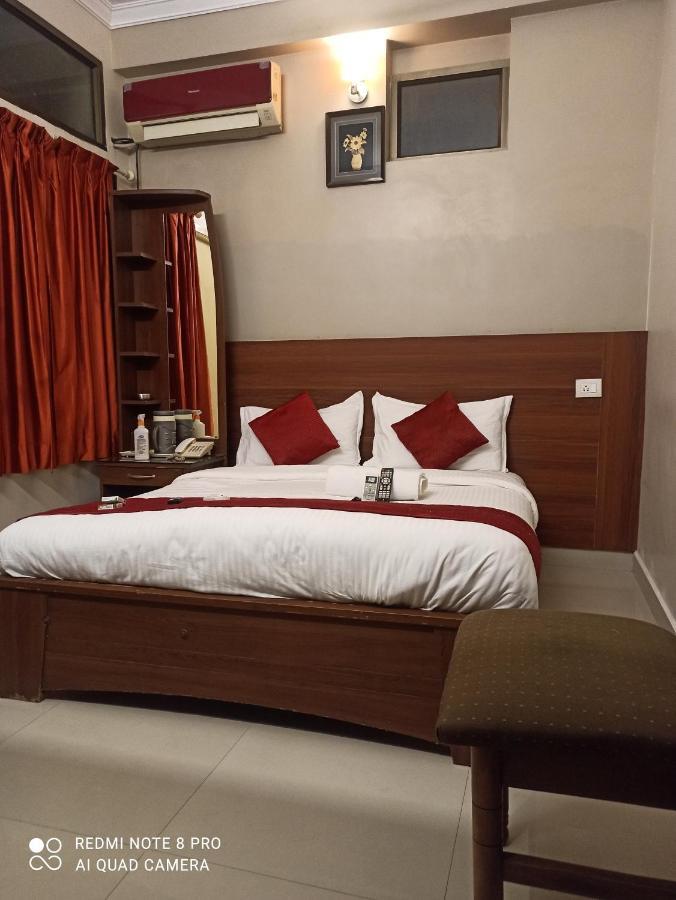 Hotel I-Way Residency Perungudi 钦奈 外观 照片