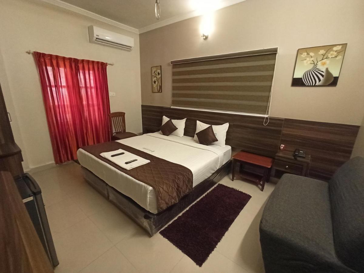 Hotel I-Way Residency Perungudi 钦奈 外观 照片