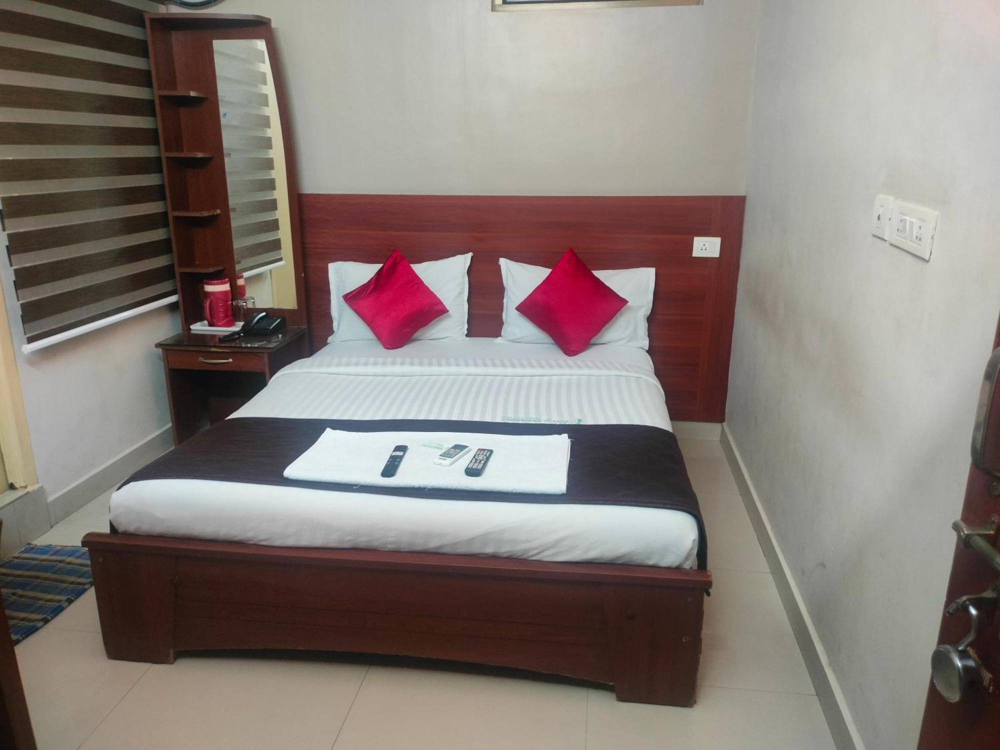 Hotel I-Way Residency Perungudi 钦奈 外观 照片