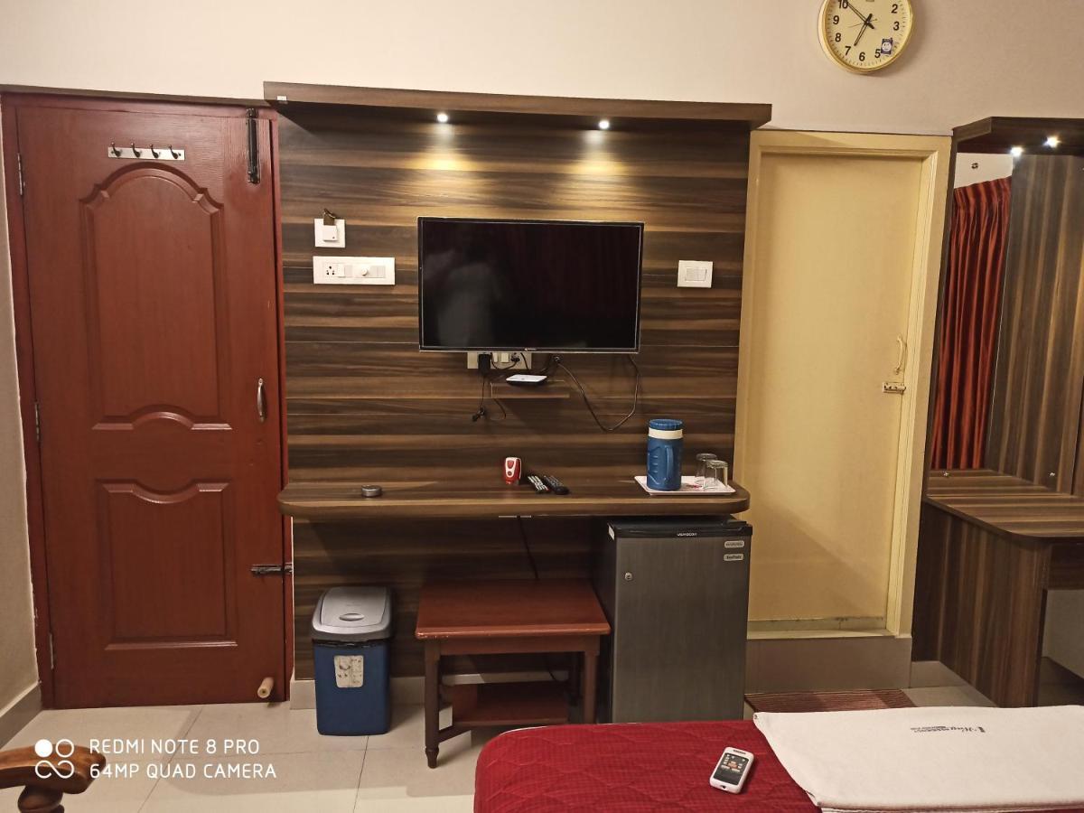 Hotel I-Way Residency Perungudi 钦奈 外观 照片